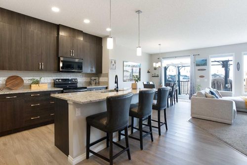 63 Heritage Crt, Cochrane, AB, T4C2N5 | Card Image