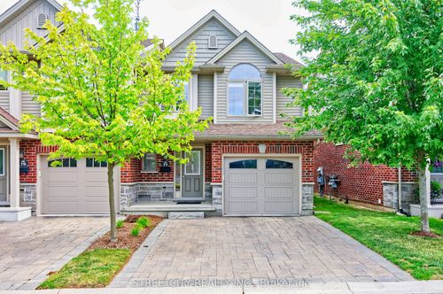 77-1061 Eagletrace Dr, London, ON, N6G0T3 | Card Image