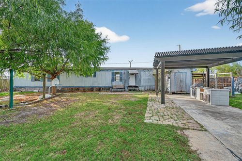 9619 Meadowvine Dr, Houston, TX, 77044-6519 | Card Image