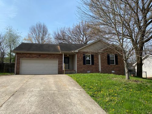 3250 N Senseney Cir, Clarksville, TN, 37042-8117 | Card Image