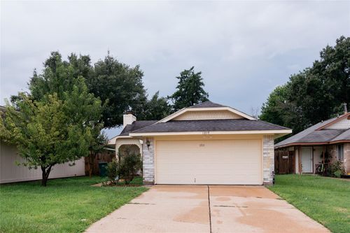 13719 Vira Ln, Houston, TX, 77014-2727 | Card Image