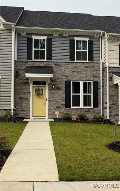 2007 Turtle Pkwy, Sandston, VA, 23150-3241 | Card Image