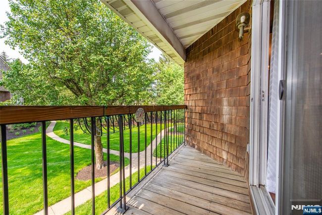 1 Tulip Cres, Condo with 2 bedrooms, 2 bathrooms and null parking in Little Falls NJ | Image 21