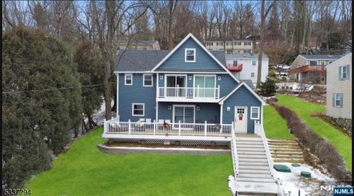 49 Birch Pkwy, Sparta, NJ, 07871-1225 | Card Image