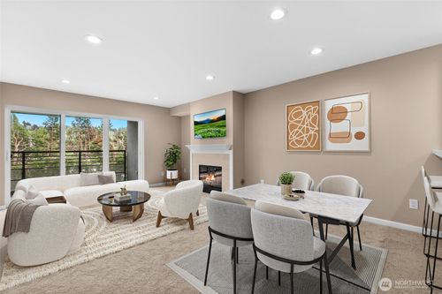 202-2000 W Barrett St, Seattle, WA, 98199-2983 | Card Image