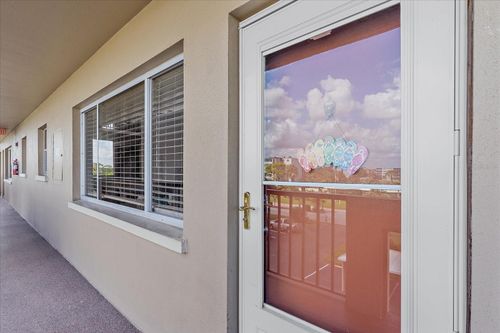 apt-403a-4460 Ironwood Cir, BRADENTON, FL, 34209-6894 | Card Image