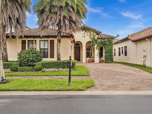 2677 Nw 84th Way, Pembroke Pines, FL, 33024-5278 | Card Image