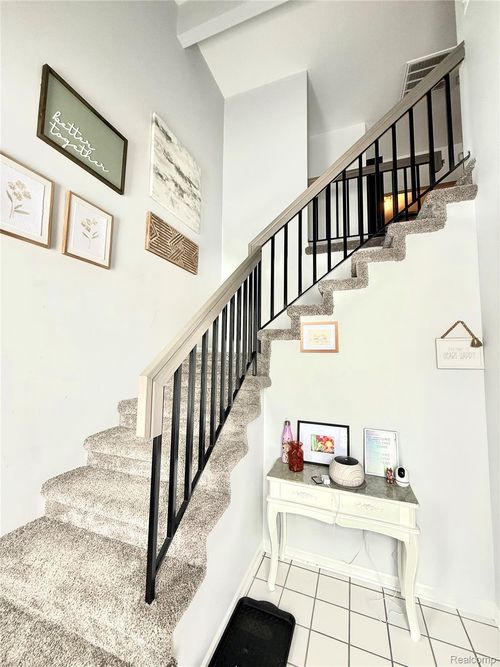 43431 Claremont Dr. E Drive E, Clinton Charter Township, MI, 48038 | Card Image