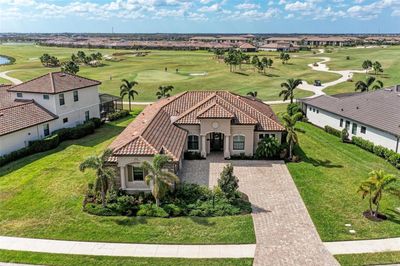 5606 Mulligan Way, House other with 4 bedrooms, 2 bathrooms and null parking in Lakewood Ranch FL | Image 3