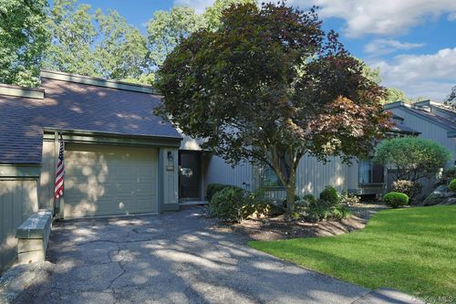 b-569 Heritage Hills Dr, Somers, NY, 10589 | Card Image