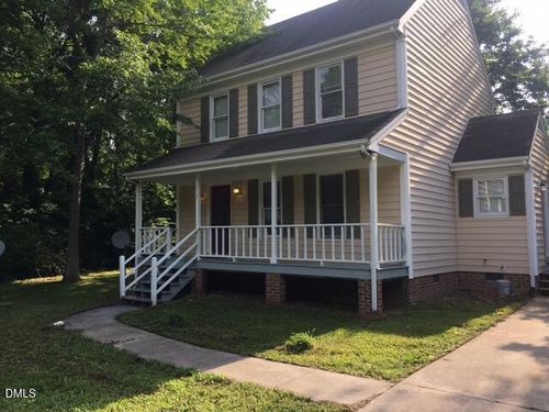 712 Kimpton Ct, Fuquay Varina, NC, 27526-1655 | Card Image