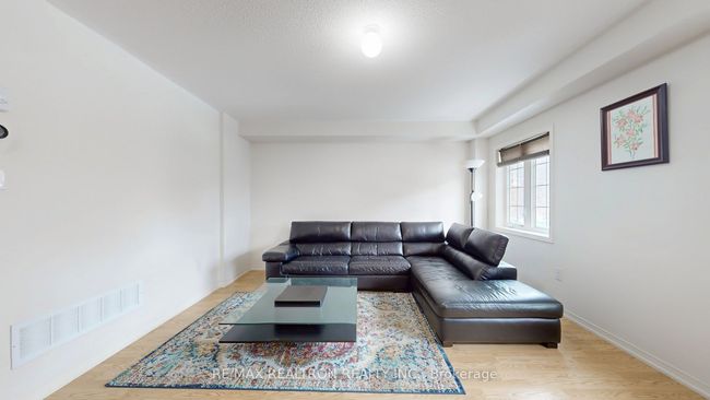 16 Eastern Skies Way, House attached with 3 bedrooms, 4 bathrooms and 1 parking in Markham ON | Image 7