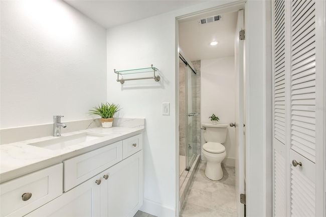 En suite primary bathroom | Image 15