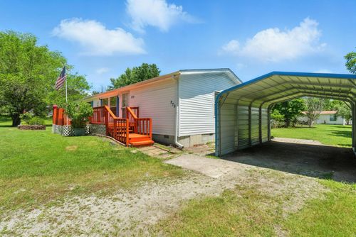 275 Molly Ln, Rockaway Beach, MO, 65740-9672 | Card Image