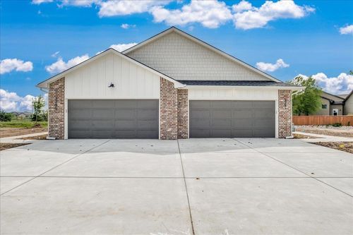 2215 N 159th St E, Wichita, KS, 67230 | Card Image