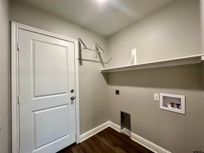 APT-801 - 101 Maji, Townhouse with 3 bedrooms, 2 bathrooms and null parking in Whitehouse TX | Image 11