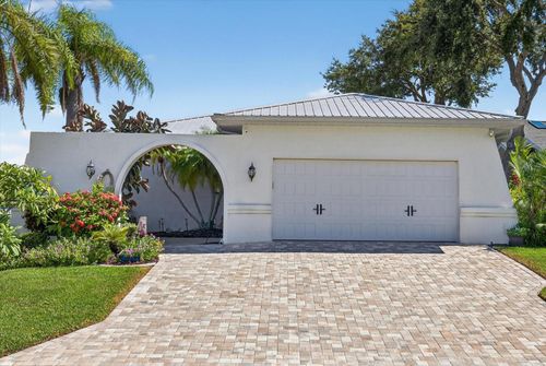 4425 Gulfside Dr, NEW PORT RICHEY, FL, 34652-2013 | Card Image