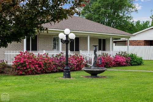 1303 Magnolia Ave, Walnut Ridge, AR, 72476-1422 | Card Image