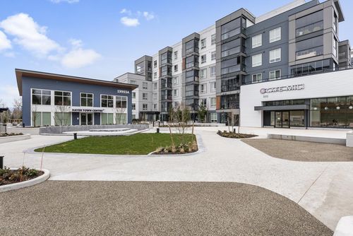 104-19953 76 Ave, Langley, BC, V2Y3Y1 | Card Image