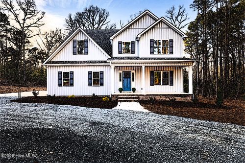 380 Michael Rd, Whispering Pines, NC, 28327-7595 | Card Image