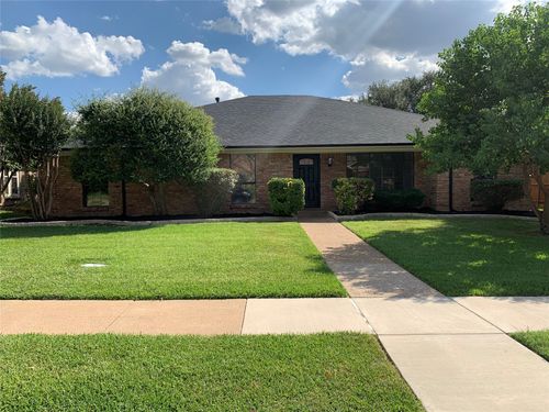 2210 Blue Cypress Dr, Richardson, TX, 75082-3320 | Card Image