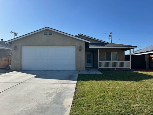 1633 S Farragut St, Ridgecrest, CA, 93555 | Card Image