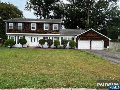 60 Greenrale Avenue, Wayne, NJ, 07470 | Card Image
