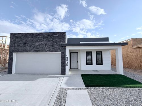 13836 Paseo De Gloria Ave, Horizon City, TX, 79928-8455 | Card Image