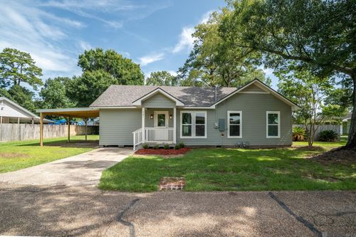 301 Leslie St, Denham Springs, LA, 70726 | Card Image
