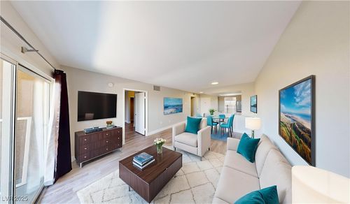 1046-8070 W Russell Rd, Las Vegas, NV, 89113-1549 | Card Image