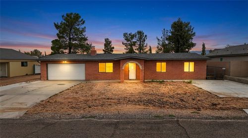 7885 E Mesa Vista Dr, Kingman, AZ, 86401-9769 | Card Image