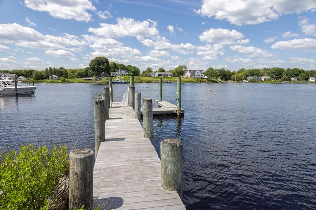 43 Avondale Rd, House other with 5 bedrooms, 5 bathrooms and 11 parking in Westerly RI | Image 5