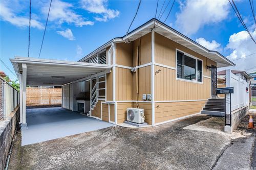 front-house-1926 Huina Street, Honolulu, HI, 96817 | Card Image