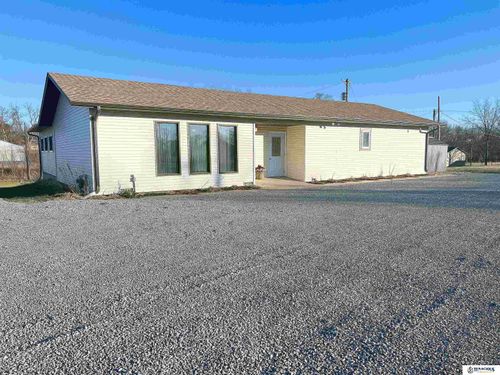 418 S 14th St, Wymore, NE, 68466-2036 | Card Image