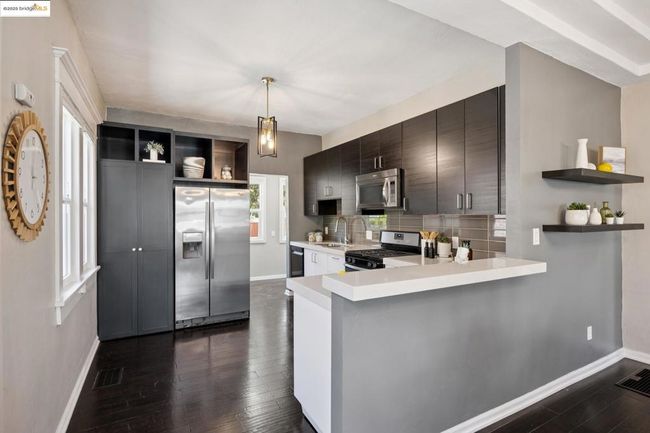 1092 Dwight Way, House other with 2 bedrooms, 2 bathrooms and 1 parking in Berkeley CA | Image 15