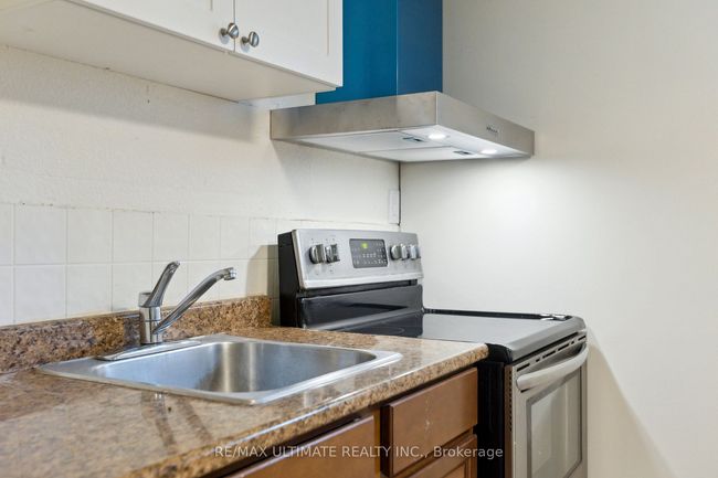 24 Rexway Dr, House other with 4 bedrooms, 2 bathrooms and 3 parking in Georgetown ON | Image 17