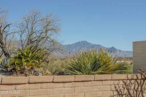 2820 S Camino Ortega, Green Valley, AZ, 85622-8405 | Card Image