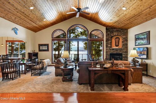 7404 S Panorama View Dr, Harrison, ID, 83833-6048 | Card Image