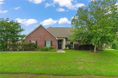20185 Thornwood Dr, Hammond, LA, 70403-0556 | Card Image