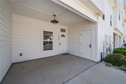 15029 Kokomo Dr, Corpus Christi, TX, 78418-1330 | Card Image