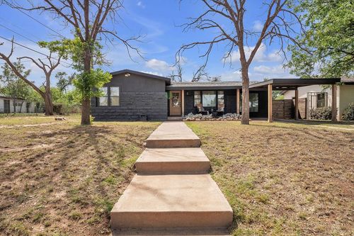 1502 Pennsylvania Ave, Big Spring, TX, 79720-4250 | Card Image