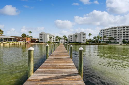 apt-104-1330 Miracle Strip Pkwy Se, Fort Walton Beach, FL, 32548-6243 | Card Image
