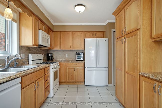 8 Haskell Rd, House other with 4 bedrooms, 2 bathrooms and 2 parking in Cambridge ON | Image 16