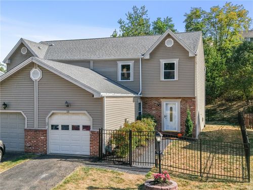 13 Villa Ct, Pittsburgh, PA, 15214-1439 | Card Image