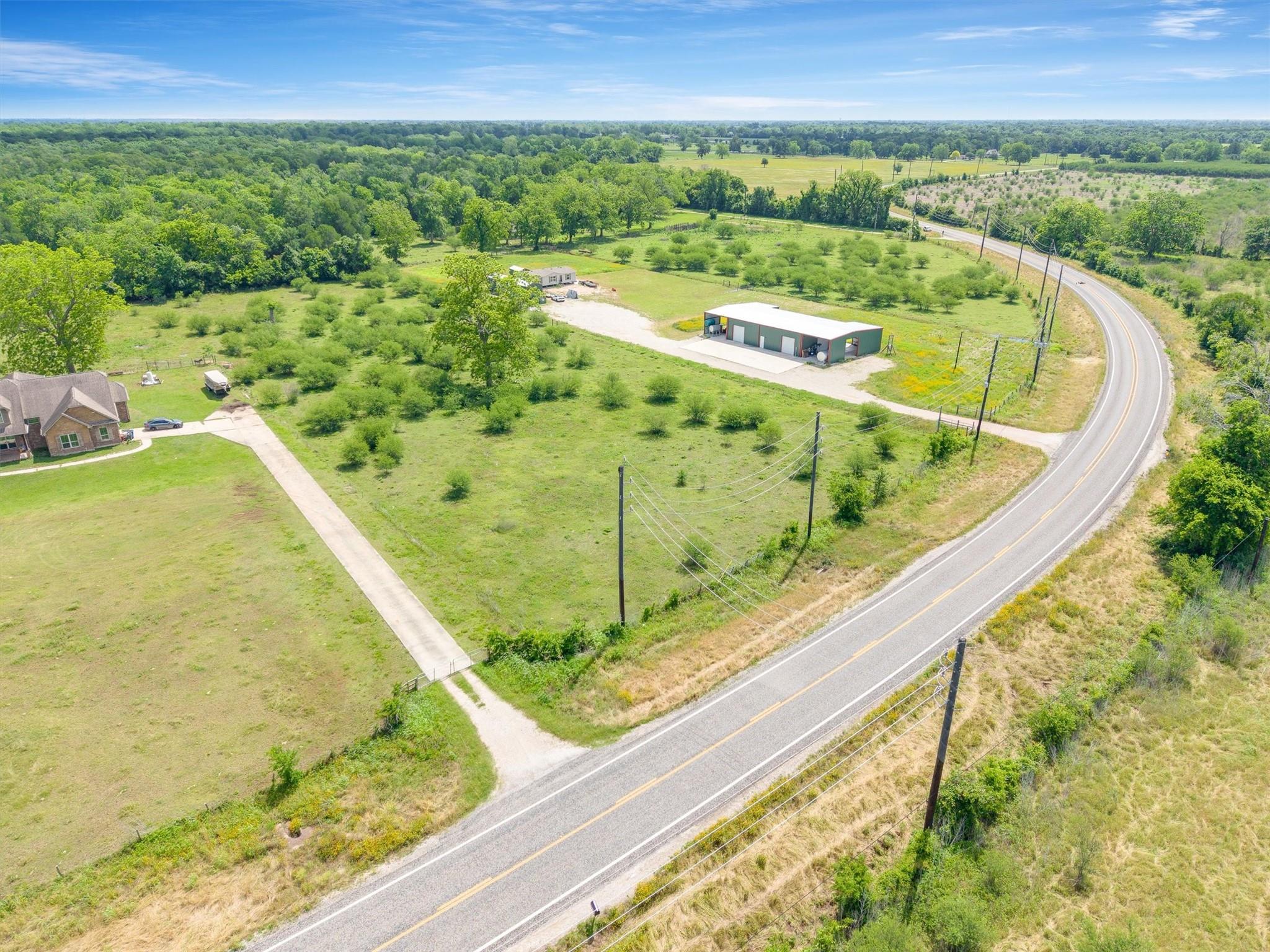 Land in Sealy 3