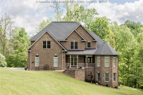 2804 Hash Ridge Rd, Barboursville, WV, 25504-9432 | Card Image