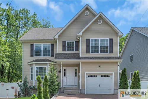161 Metuchen Ave, WOODBRIDGE, NJ, 07095-1207 | Card Image