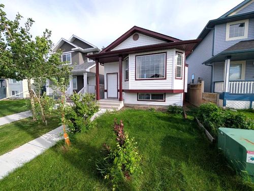 151 Taracove Estate Dr Ne, Calgary, AB, T3J4R1 | Card Image