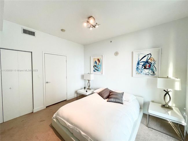 1006-S - 79 Sw 12 Th St, Condo with 2 bedrooms, 2 bathrooms and null parking in Miami FL | Image 11