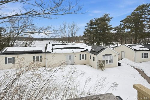 63 Lakeside Trl, Ridge, NY, 11961-2224 | Card Image